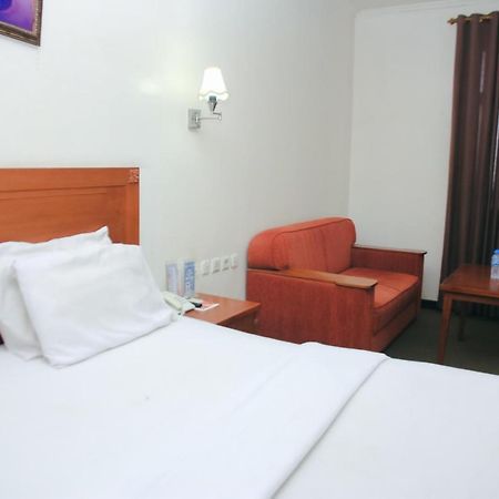 Hotel Bumi Asih Padangsidimpuan Batubelubang Esterno foto