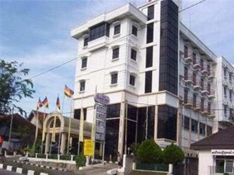 Hotel Bumi Asih Padangsidimpuan Batubelubang Esterno foto