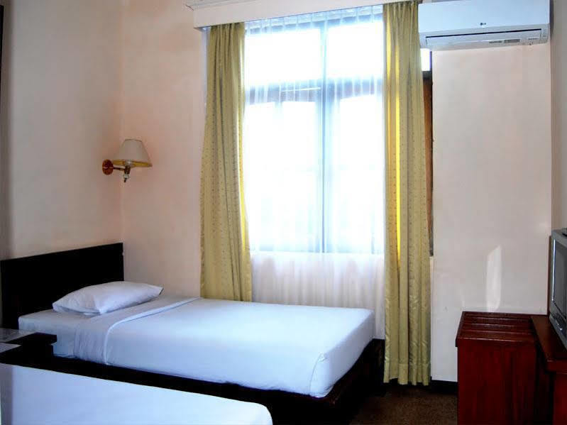 Hotel Bumi Asih Padangsidimpuan Batubelubang Esterno foto